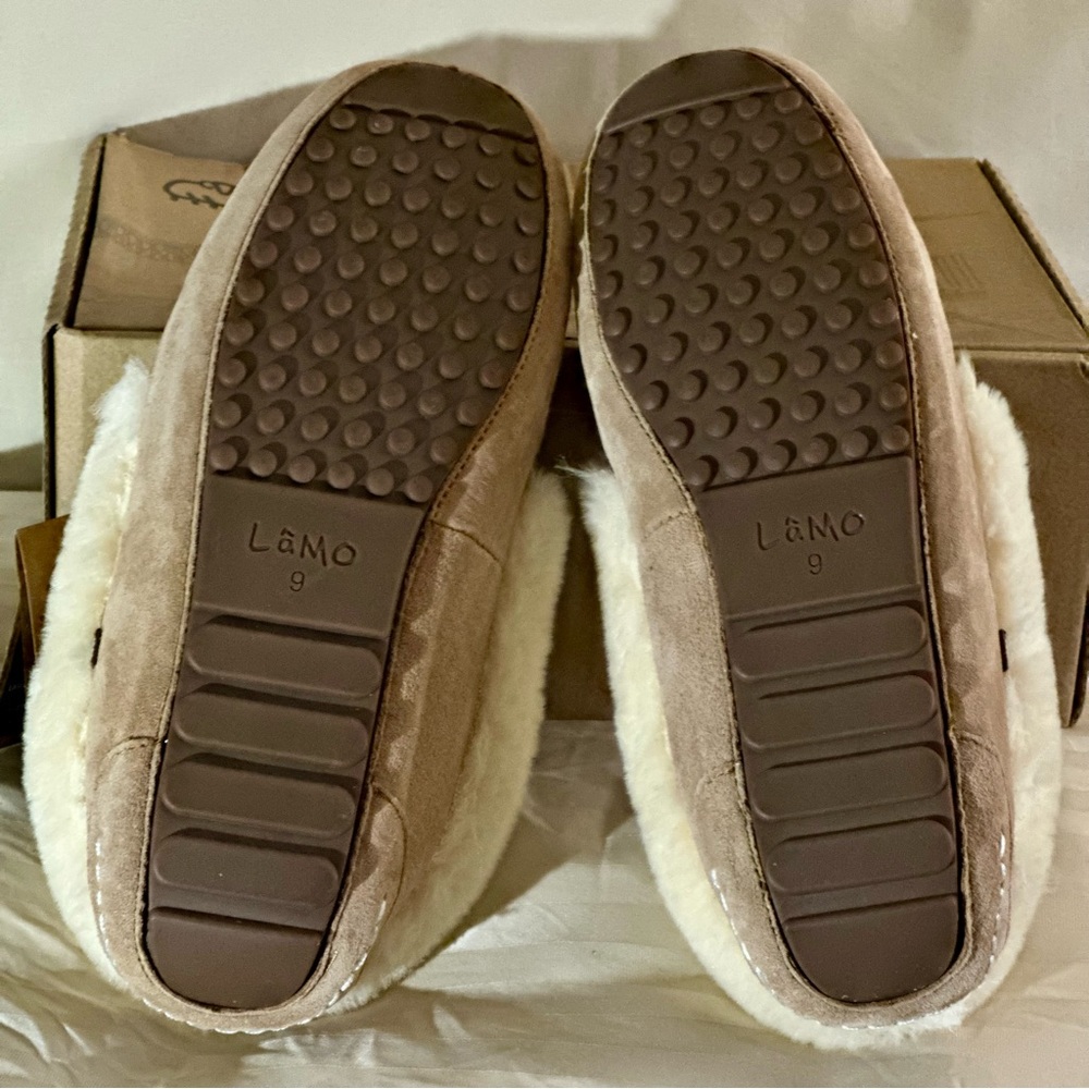NWT LAMO Aussie Women's Moccasins in Chestnut, Sz. 9 - Picture 11 of 11